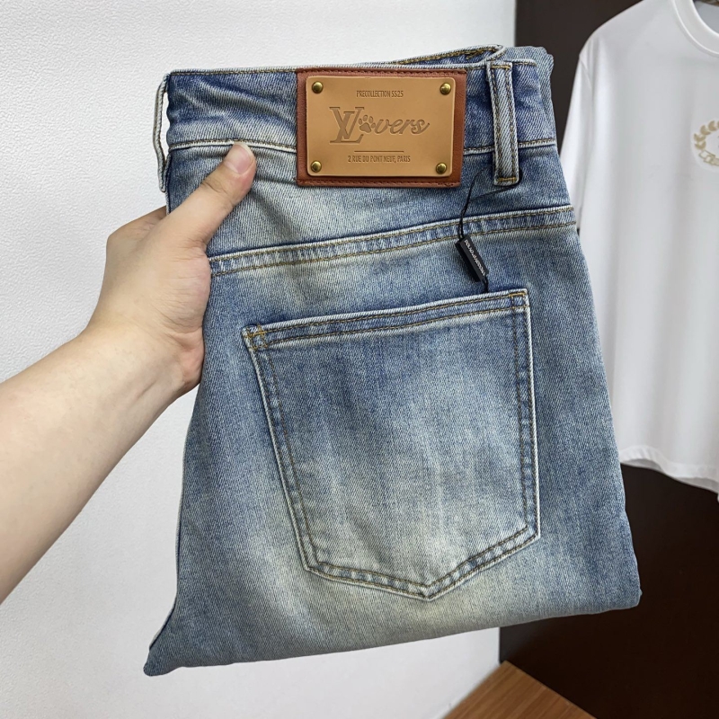 l0vis Vvtt0n jeans